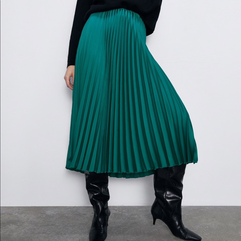 ZARA Pleaded Skirt - Green/teal